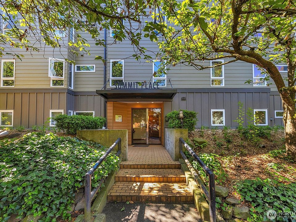 1st image of 435 Summit Avenue E #402