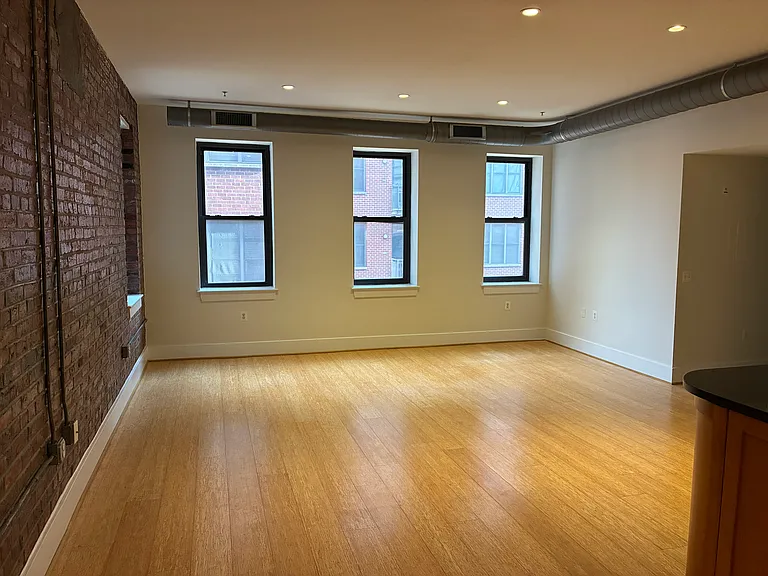 1440 Church St NW #307 — Photo 2