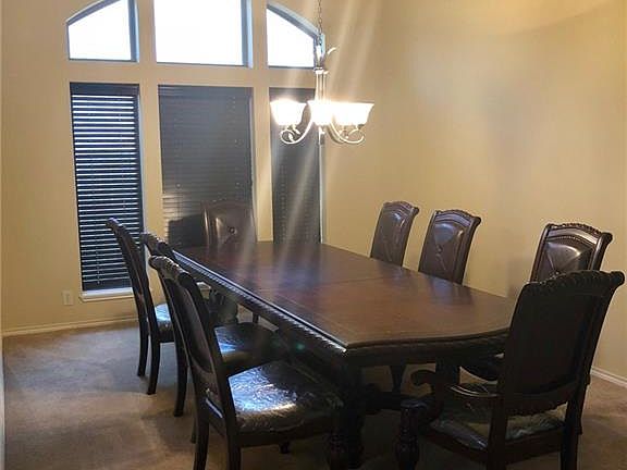 3rd image of 4405 Santa Olivia St