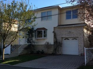 119 Lucht Pl, Secaucus, NJ 07094