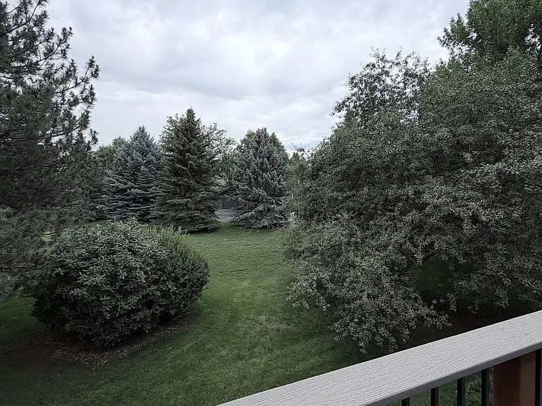 1404 Adriel Dr #1 — Photo 11