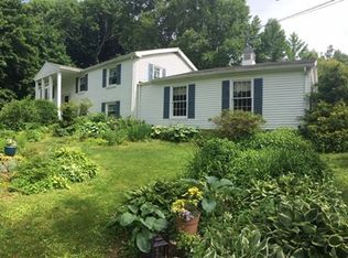 124 Putnam Rd, Pomfret Center, CT 06259
