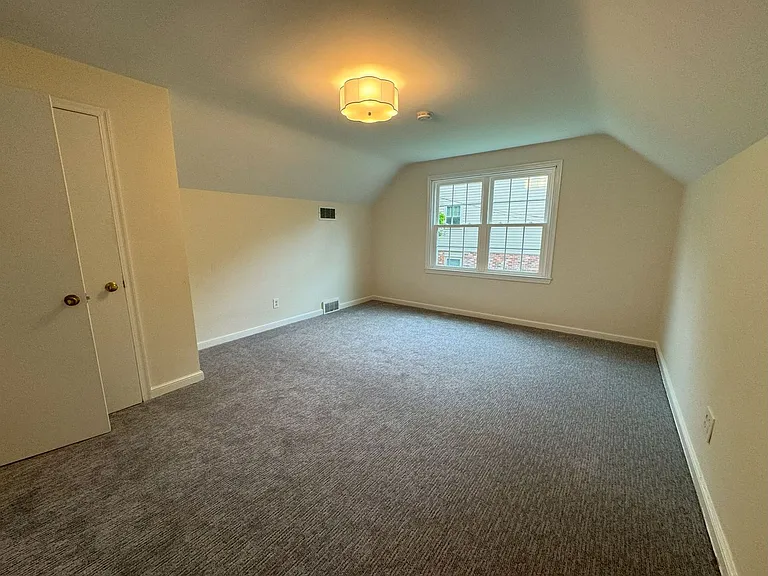 1549 County Line Rd — Photo 12