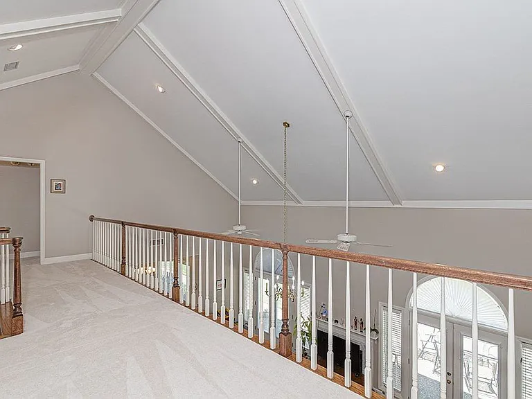 7 Bridgecreek Ct — Photo 51