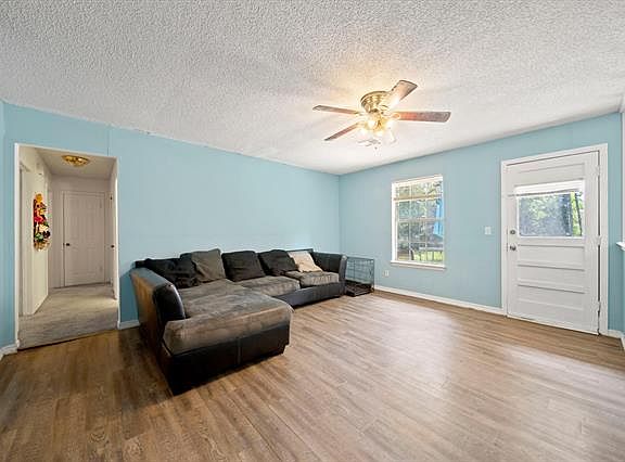 2nd image of 123 W Honolulu St S