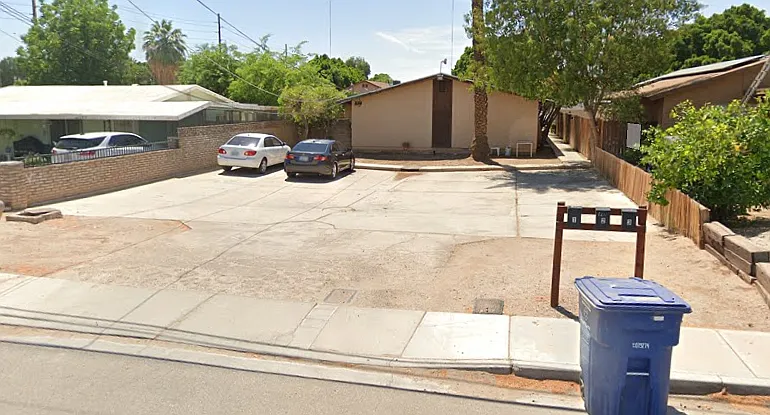 120 S 15th Ave #A1