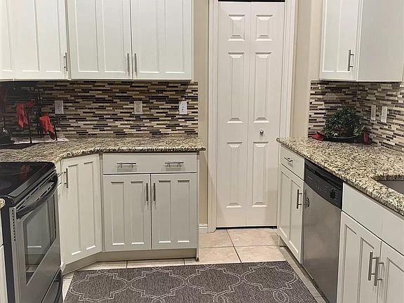 4th image of 4988 S Timber Way Unit 208