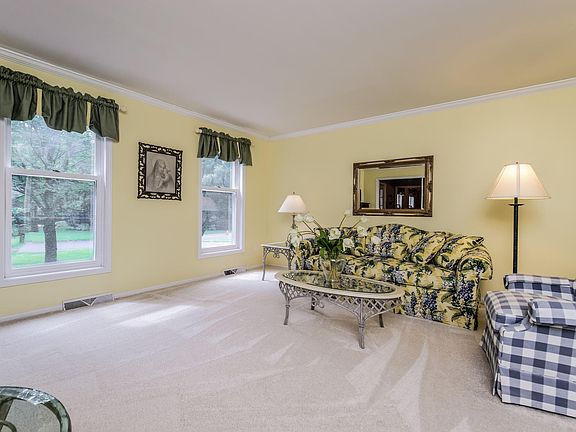 4th image of 7689 Kirkwall Dr SE