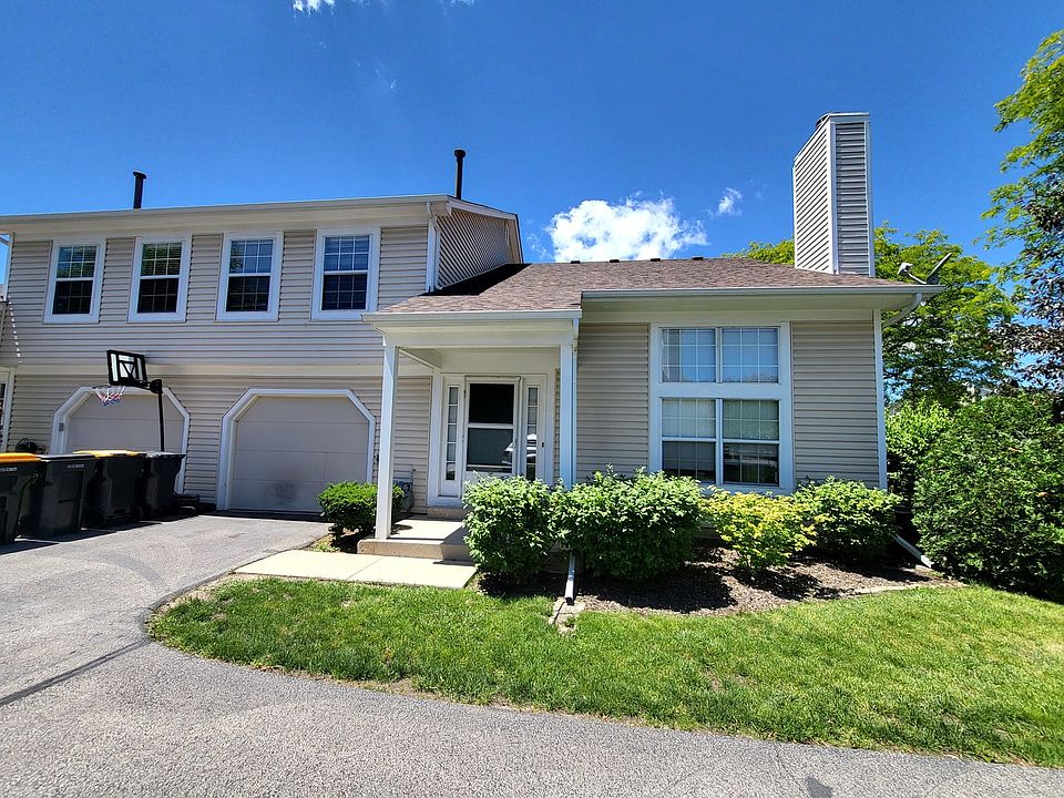 1st image of 341 Wisteria Dr #341