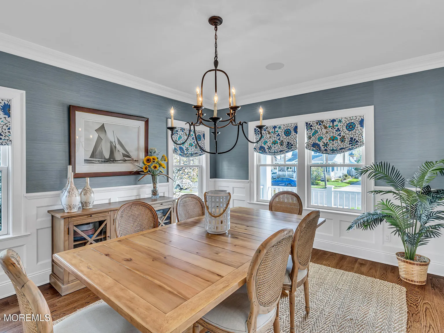 4 bed, 4.5 bath, $17,000 — Photo 2
