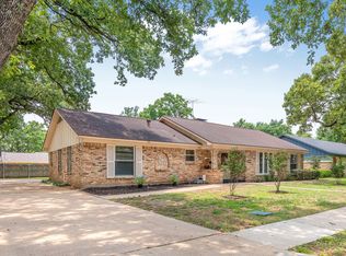 2630 Locksley Chase, Irving, TX 75061