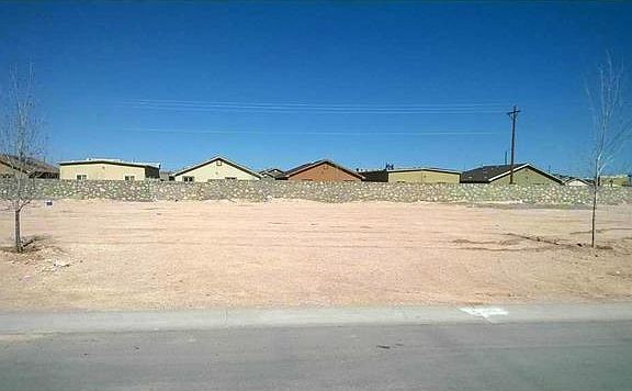 4th image of 12761 Tre Maximiliano Ave