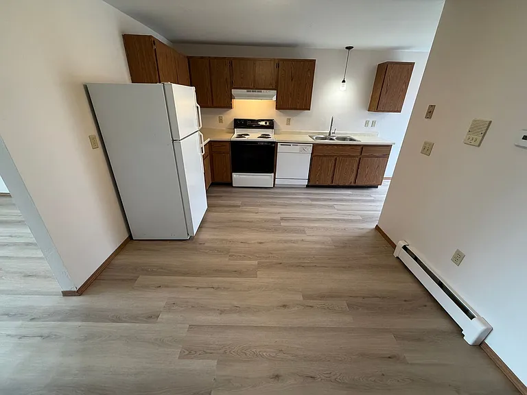 2709 Humboldt Rd — Photo 4