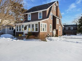 220 Locust Ave, Babylon, NY 11702