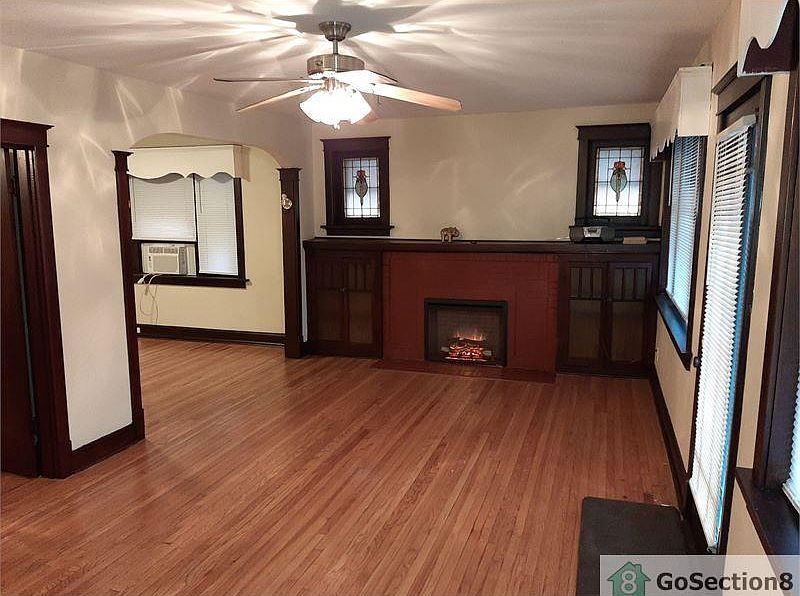 1st image of 4854 Kossuth Ave Floor 1