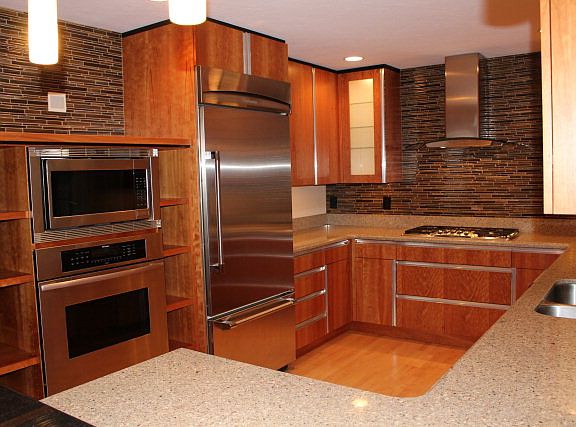 3rd image of 4095 Cambria Dr