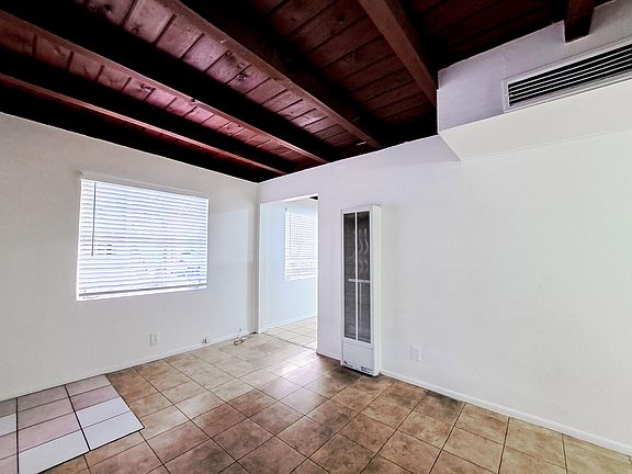 5th image of 3537 E Camden St