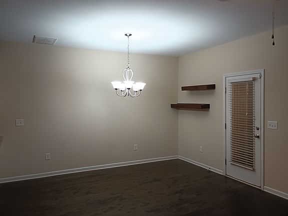 5th image of 247 Cypress Hill Ln