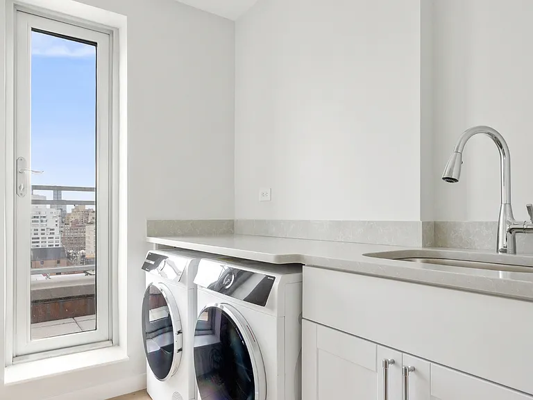 165 E 66th St #19A — Photo 15