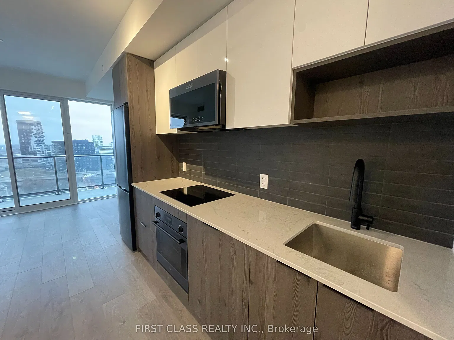 2 bed, $2,300 — Photo 3