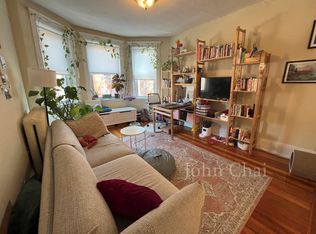 75 S Huntington Ave APT 3, Boston, MA 02130