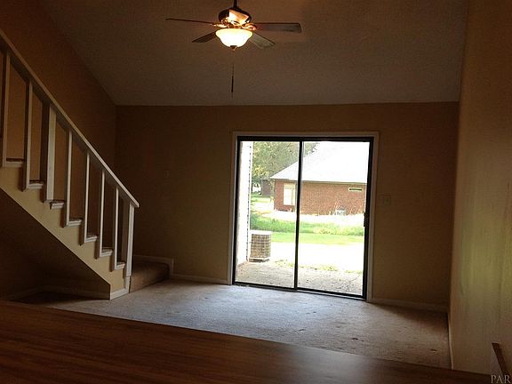 5th image of 9650 Hillview Dr APT 1