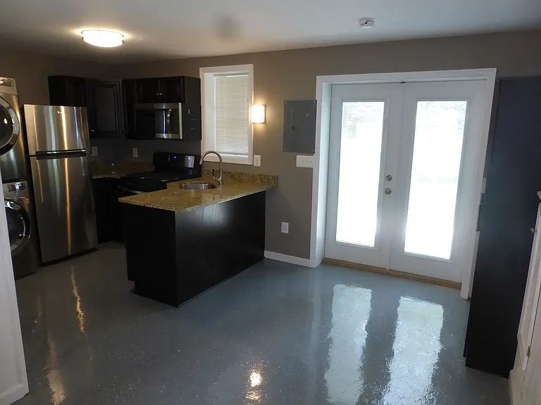 11603 Silverleaf Ln #C — Photo 5