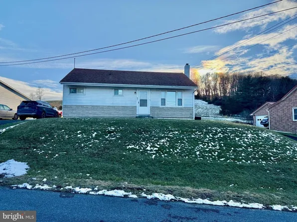 78 Traveler Rd, Franklin, WV 26807