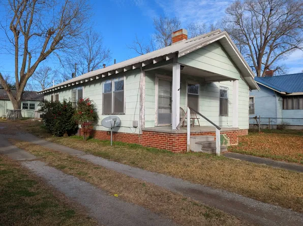 2409 Cansler Ave, Gadsden, AL 35904