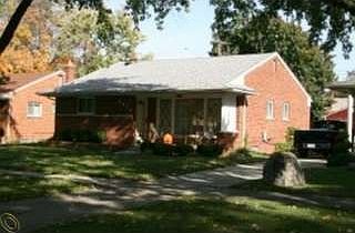 1st image of 8434 N Silvery Ln