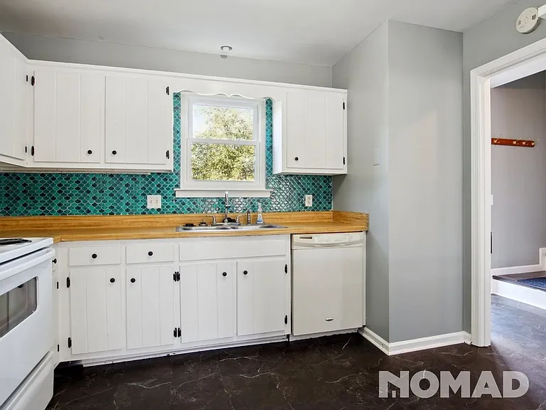 446 Rural Hill Rd — Photo 8