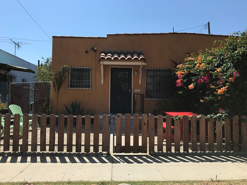 DupleExterior; Unit 1 of 2. 