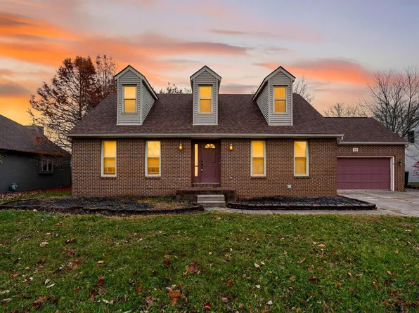 242 E Hocking St, Canal Winchester, OH 43110