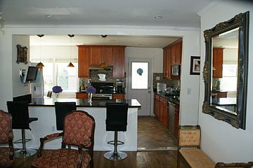 3rd image of 1007 Maple Ln