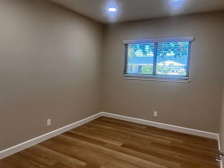 6002 Paxton Ct — Photo 14