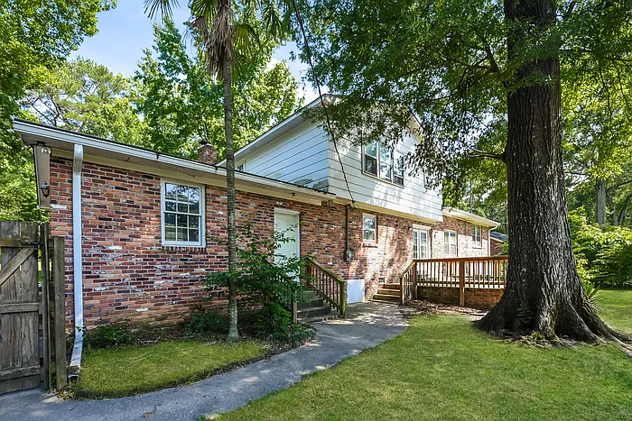 455 Brookshire Dr — Photo 13