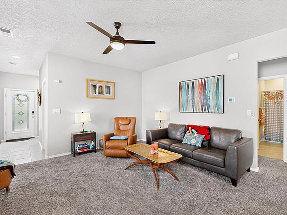 4th image of 591 Turmalina Dr SE
