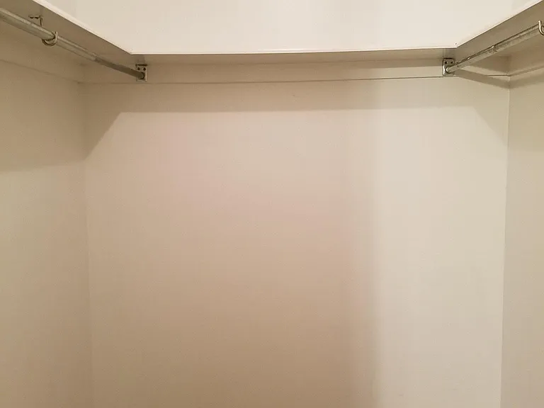501 S Hester St #6 — Photo 9