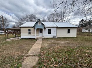 339 Cedar St, Waldron, AR 72958