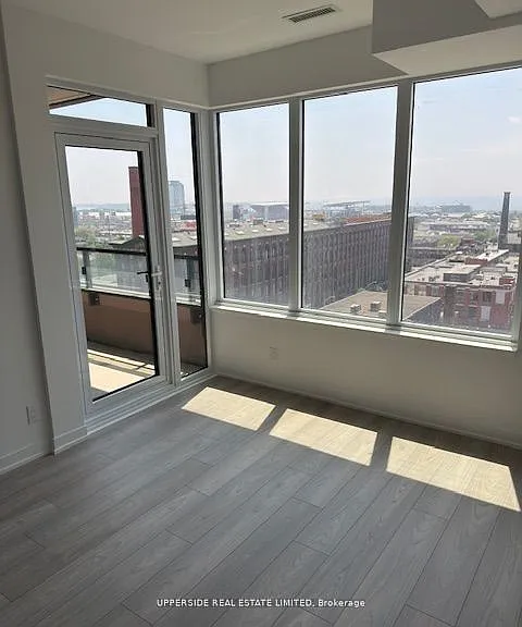 285 Dufferin St #1016 — Photo 17