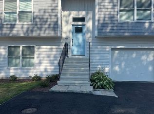 1974 Kings Hwy, Fairfield, CT 06824