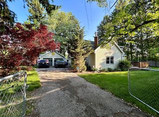 5515 Edward St, Erie, PA 16505