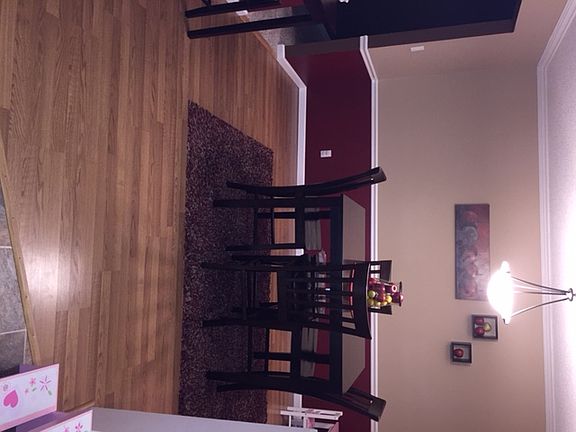 3rd image of 1406 Killarney Dr