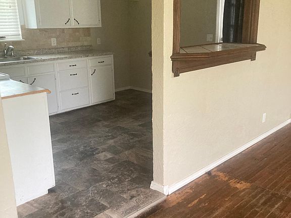 2nd image of 3718 Decker Dr
