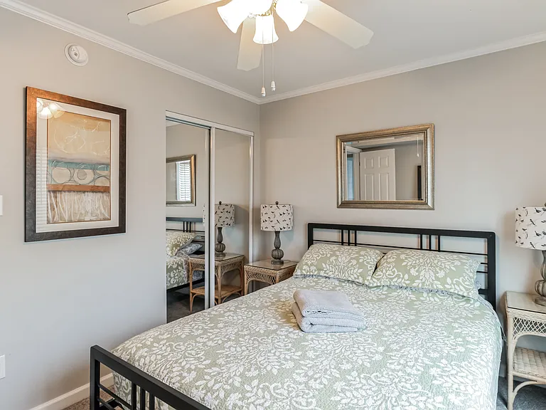 121 Newport Bay Dr #A — Photo 18