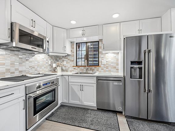 4th image of 5669 Yuba Dr