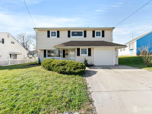 795 May Ave, Perth Amboy, NJ 08861