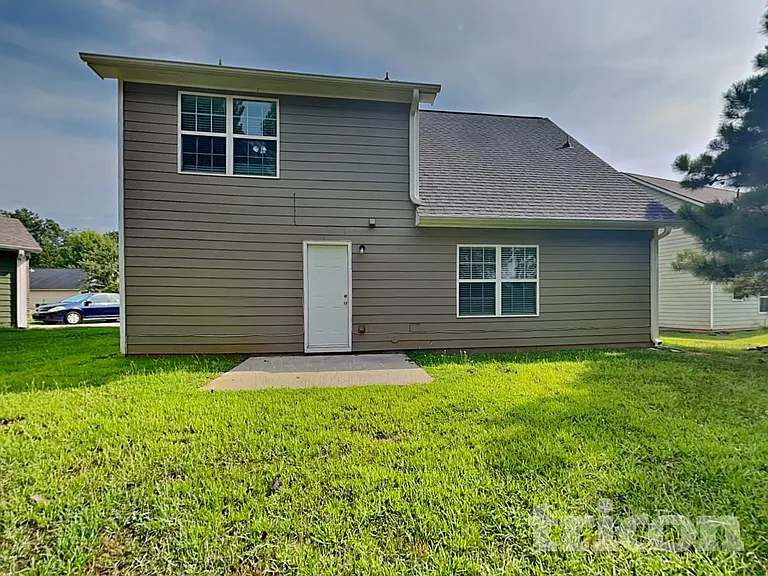 517 Cathedral Dr — Photo 18