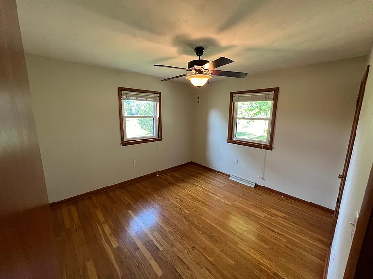 800 N West Park Ln — Photo 13