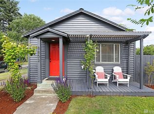 8802 10th Ave SW, Seattle, WA 98106